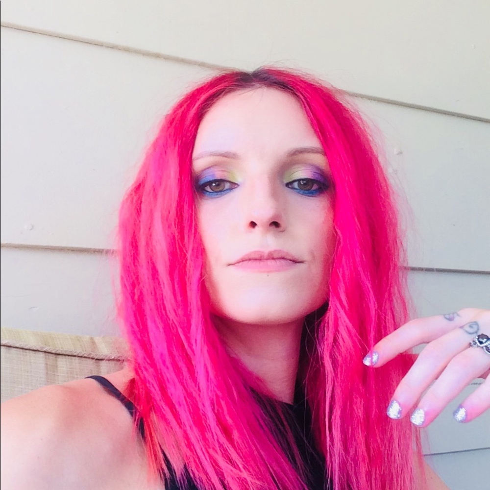 Meet your Posher, Amanda